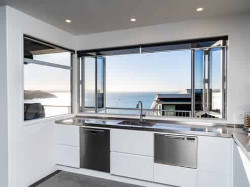 5 Kingswood Place, Langs Beach