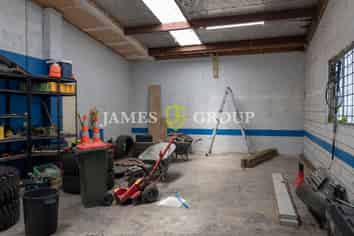 100sqm Glendene Industrial - Invest or Occupy