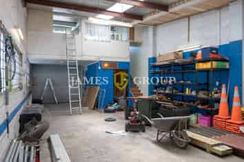 100sqm Glendene Industrial - Invest or Occupy