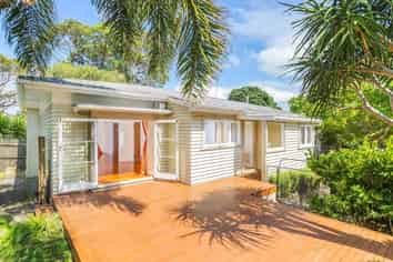 172 Lake Road, Belmont