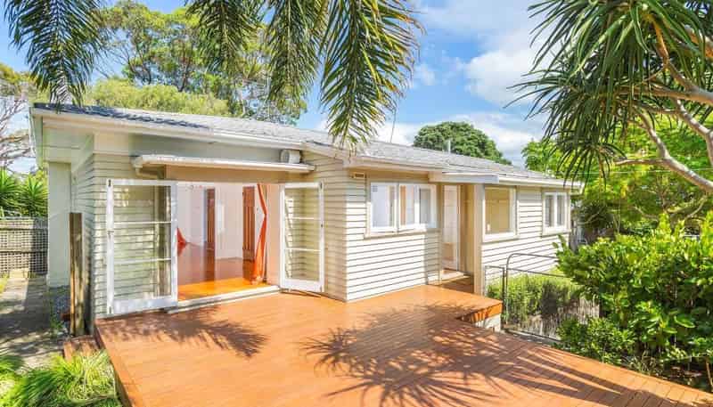 172 Lake Road, Belmont