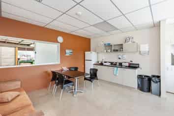 Warehouse/food preparation for lease at Waimauku