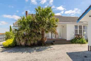 155 Mokoia Road, Birkenhead