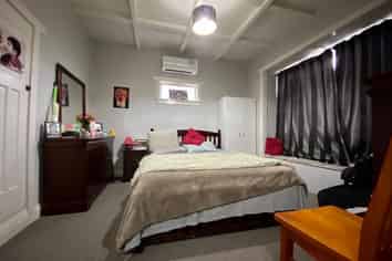 21A Thomas Road, Mangere