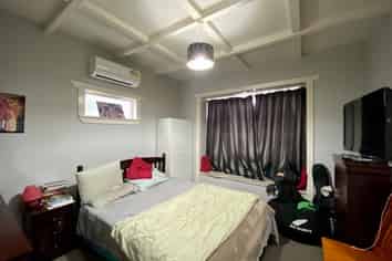 21A Thomas Road, Mangere