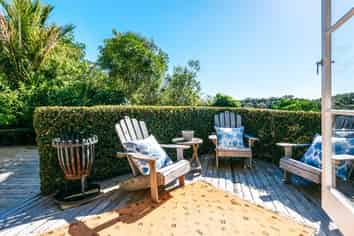 38 Hill Road, Palm Beach