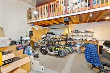 Ideal Industrial Unit - Henderson