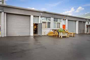 Ideal Industrial Unit - Henderson