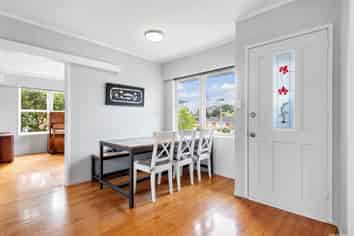 18 Liston Crescent, Cockle Bay