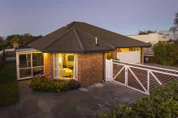 25 Stewart Crescent, Hokowhitu