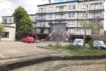 74/68 Mountain Road, Mount Wellington