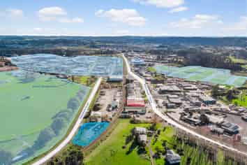 A rare opportunity to acquire a flat, vacant site in Kumeu