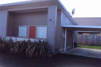 2/18 Fifth Avenue, Fairfield