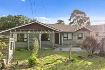 2/42 Kairimu Street, Stokes Valley