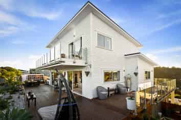 51 Hawaiian Parade, Arkles Bay