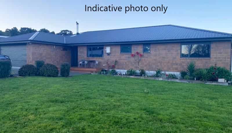 103F Lincoln Road, Carterton