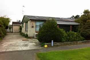 98A Lowe Street, Avenal