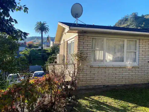 611 Richmond Street, Thames