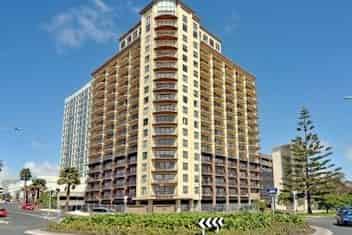 15J/18 Ronwood Ave (Renaissance), Manukau