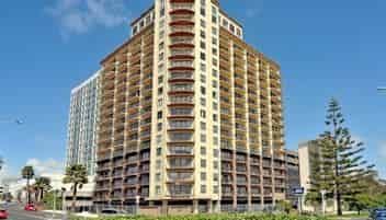 15J/18 Ronwood Ave (Renaissance), Manukau