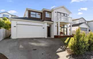 4 Bearing Parade, Long Bay