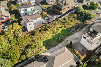 236 Hillsborough Road, Hillsborough