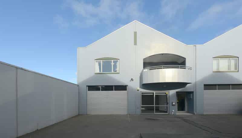 24 Thackers Quay, Woolston