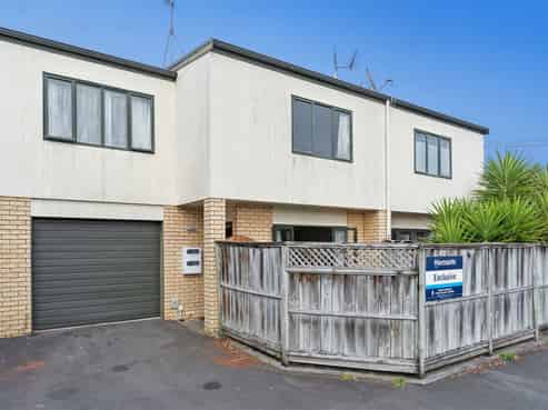 2/1 Paterson Street, Frankton
