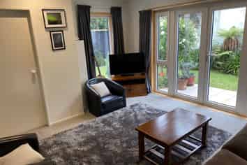 9b Fulton Avenue, Merivale