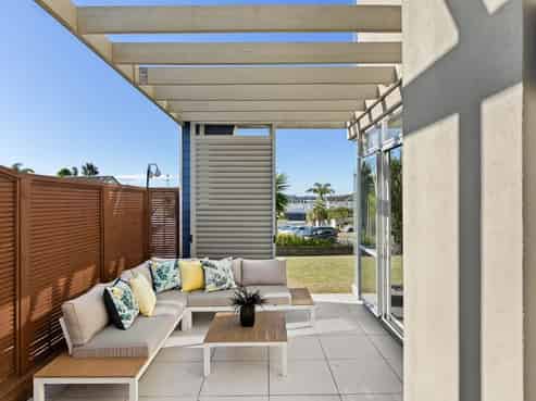 10 Lupetti Rise, West Harbour