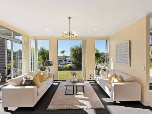 10 Lupetti Rise, West Harbour