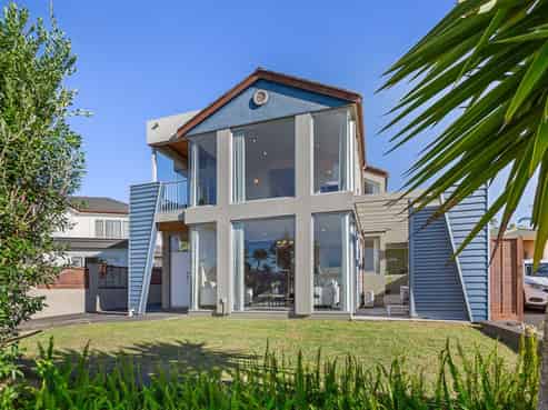 10 Lupetti Rise, West Harbour