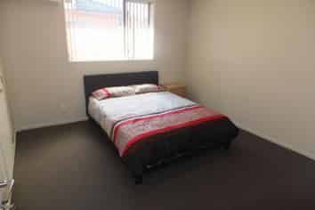 5 - 76A  Peer Street, Ilam