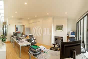 Petite Ponsonby Office!