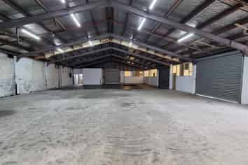 CBRE: Cost Effective Warehouse