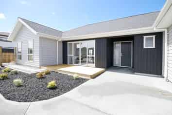  Milldale, Silverdale