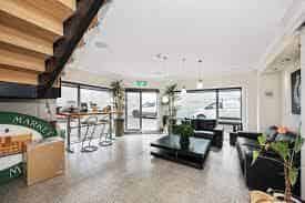 Modern, Mix of Warehouse/Office on Porana Rd