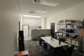 Premium Quality Warehouse/Office!