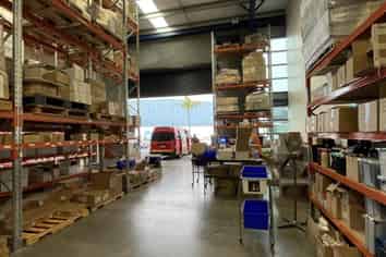 Premium Quality Warehouse/Office!