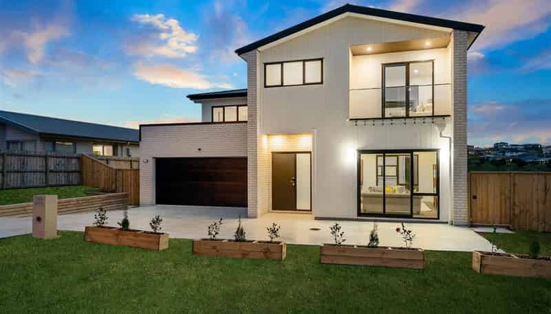 100 Parkview Drive, Gulf Harbour