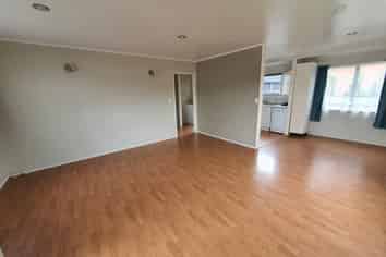 a/1 Bristol Rd, Mount Roskill