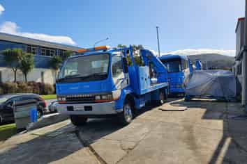 Great value - Small Unit Title workshop in handy location