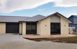 2 Johnstone Court, 
