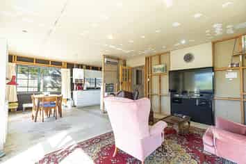 444 Pukehina Parade, Pukehina