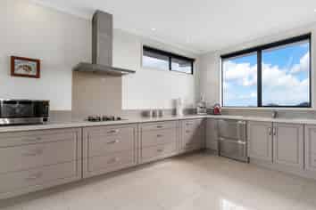 26 Holyoake Terrace, Omokoroa