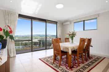 26 Holyoake Terrace, Omokoroa