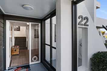 22 Tamahine Street, Maupuia