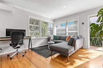 1/143 Point Chevalier Road, Point Chevalier