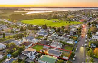 27 Blockhouse Bay Road, Avondale