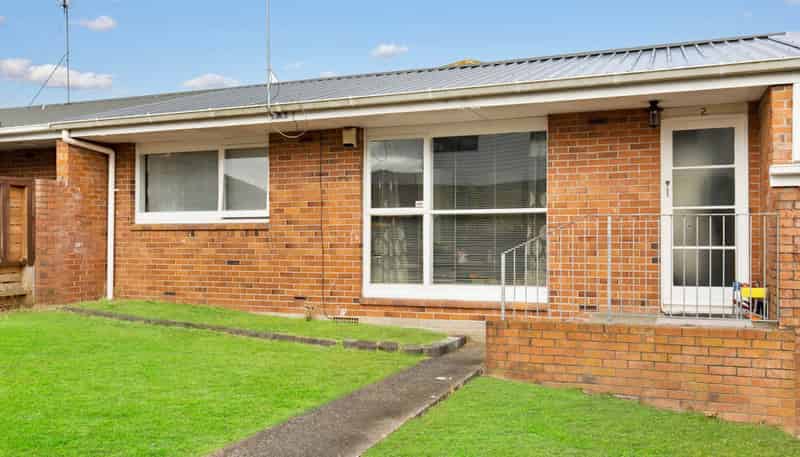 2/15 Richards Avenue, Papatoetoe